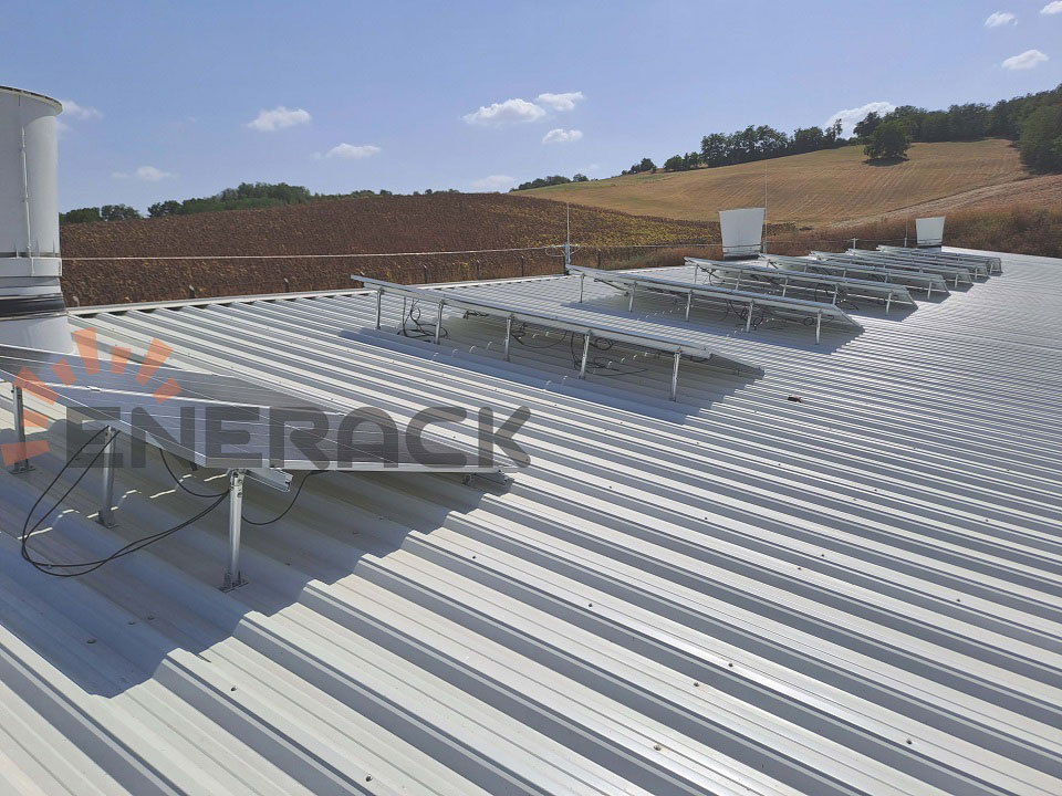 Система за покрив с регулируем наклон