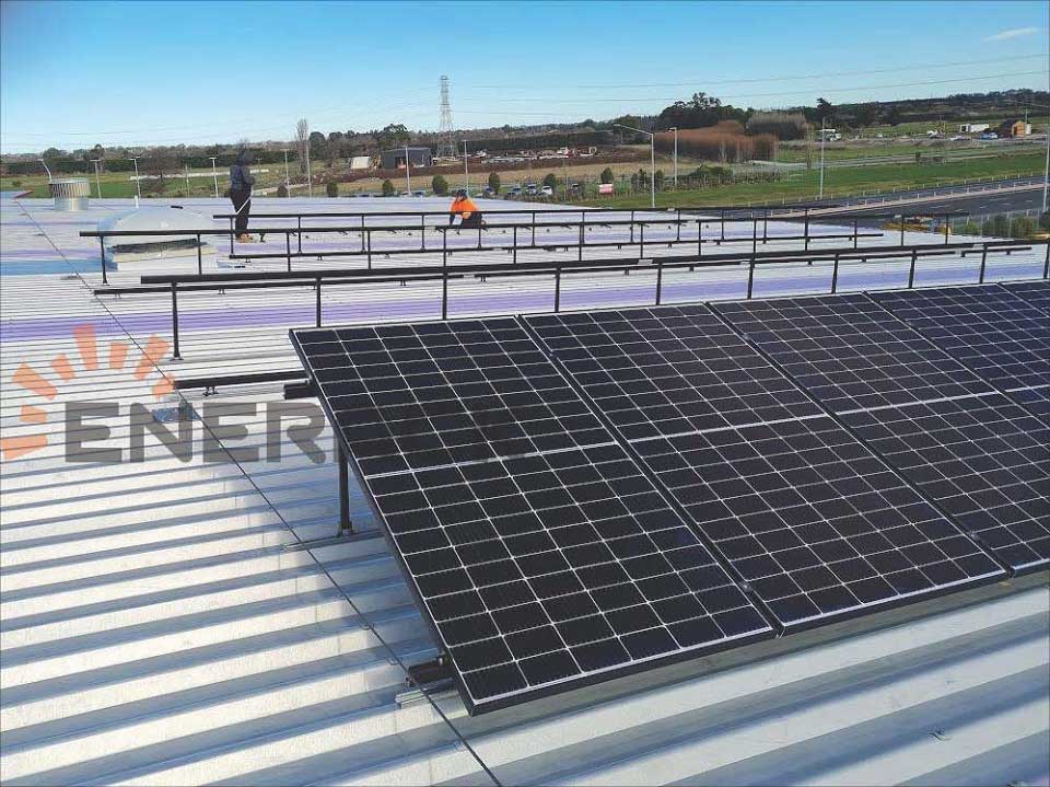 35KW система за регулируем наклонен покрив в Нова Зеландия
