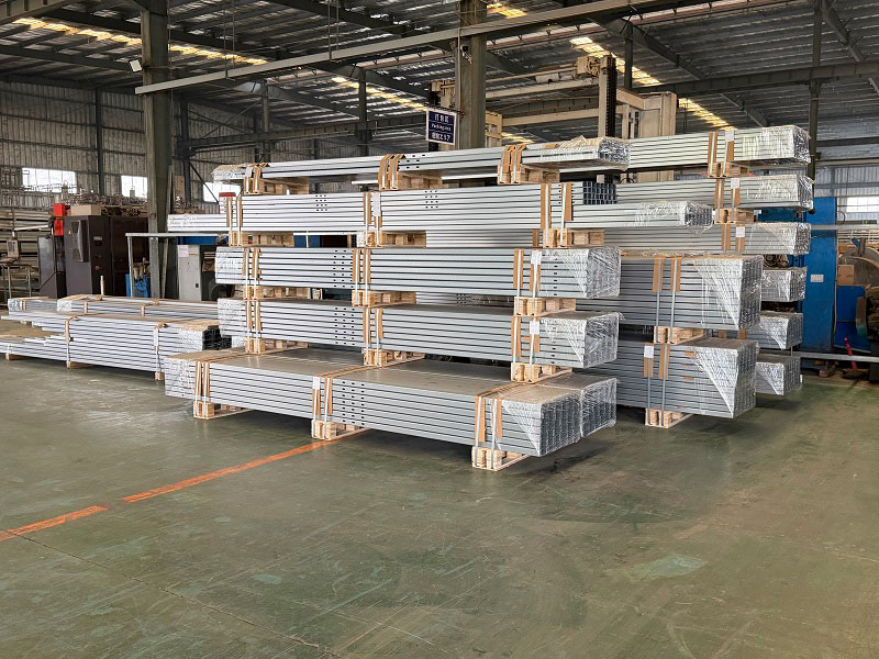 Системи за наземно монтиране на соларни панели ZAM